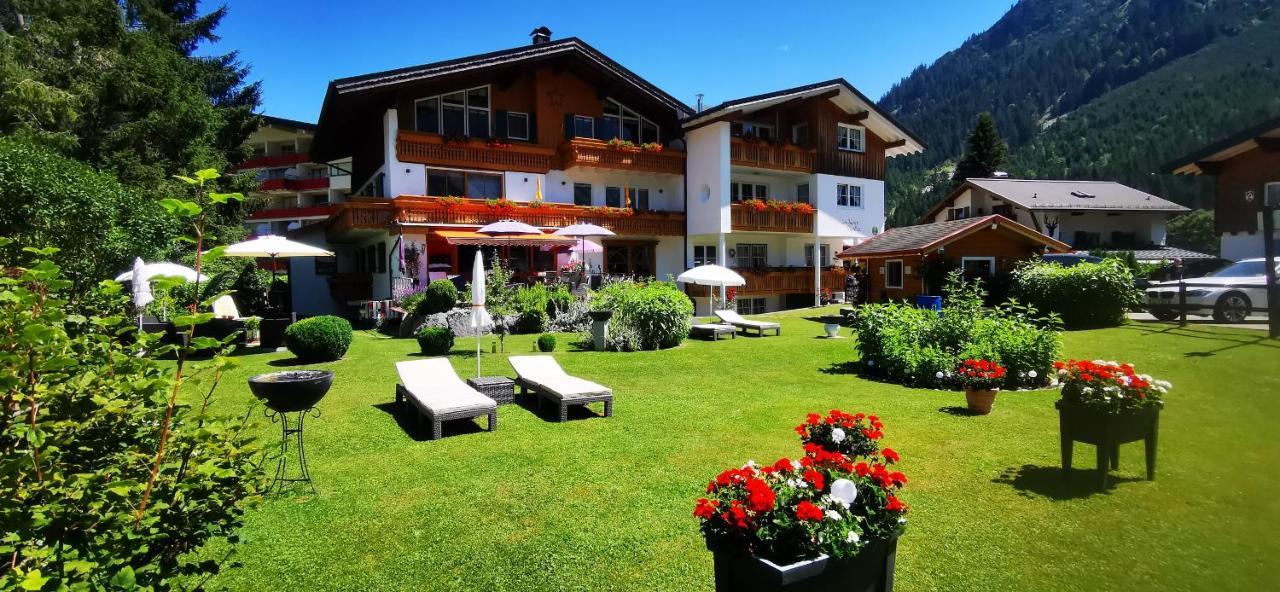 Landhaus Thaler Mittelberg Exteriör bild