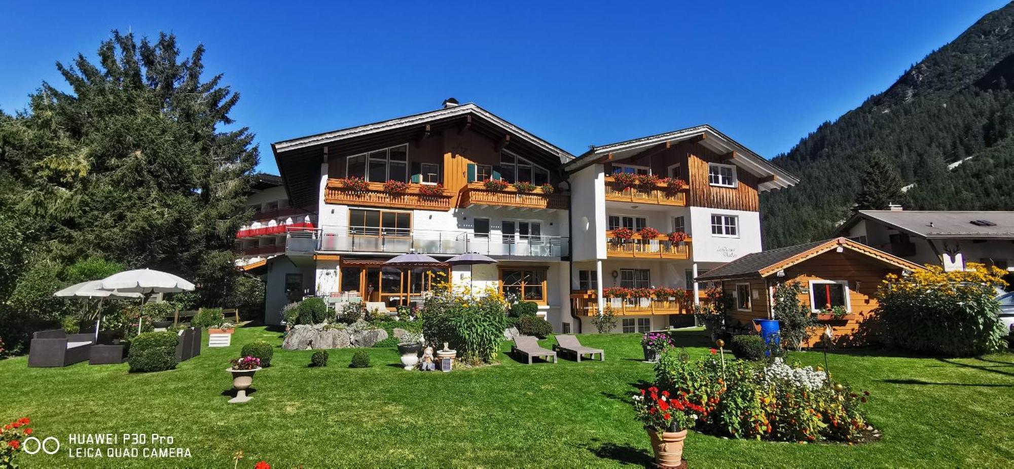 Landhaus Thaler Mittelberg Exteriör bild
